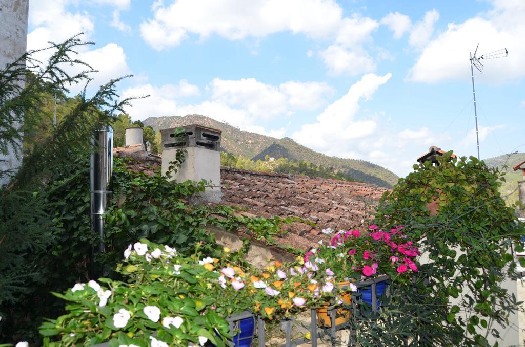 La Casa Del Teix Vendégház Eslida Szoba fotó