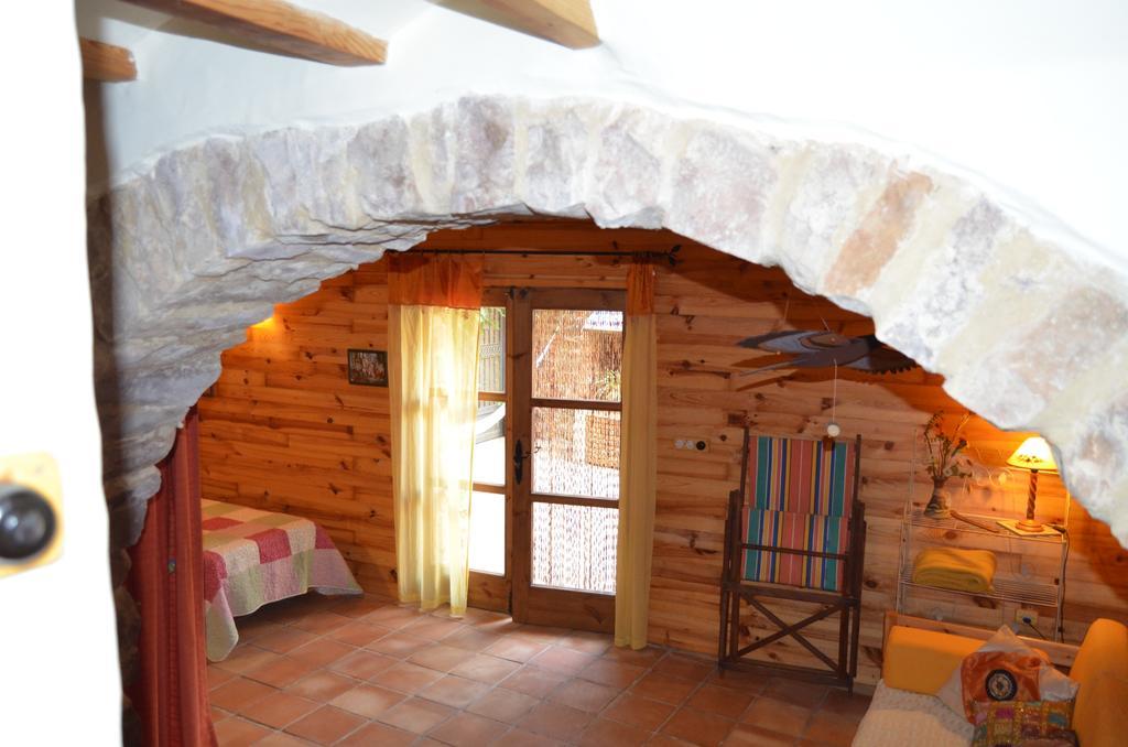 La Casa Del Teix Vendégház Eslida Kültér fotó